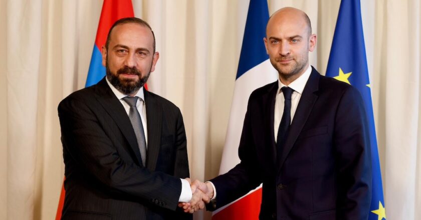 Արարատ Միրզոյանը և Ժան-Նոել Բարոն քննարկել են Հայաստանի և Ֆրանսիայի միջև ռազմավարական գործընկերության հետևողական զարգացման ուղղությամբ իրականացվող աշխատանքները Ամբողջական հոդվածը կարող եք կարդալ այս հասցեով՝